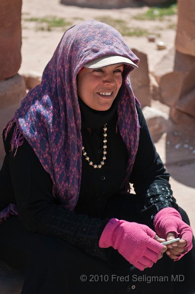 20100412_140151 D300 (2).jpg - Lady, Petra, Jordan